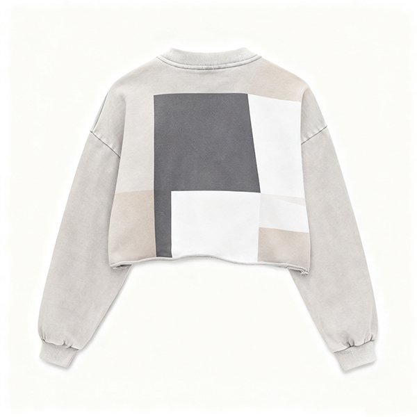 Women's Oversized Crew Neck Crop Sweatshirt - Retro Washed Effect